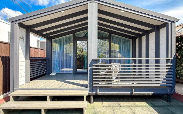 Guest house on Mironenko 53/2