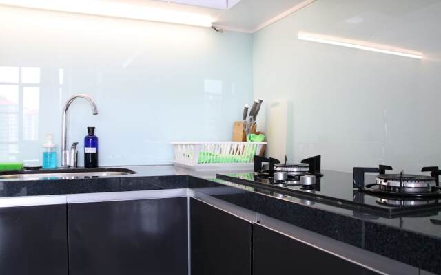 Victoria Home Azure Residence