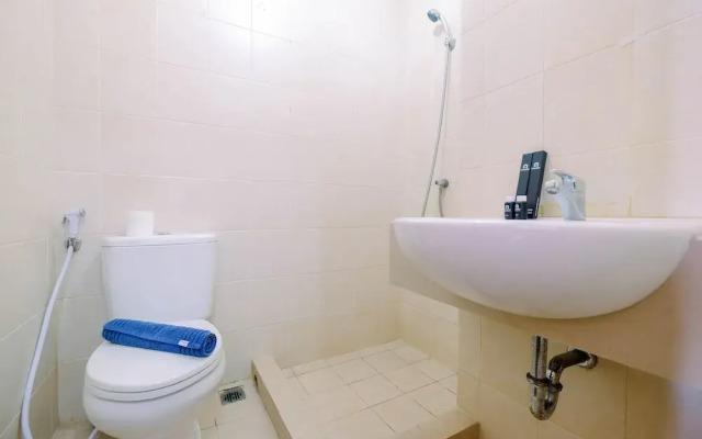 Simple Furnished Studio Apartment at Maple Park