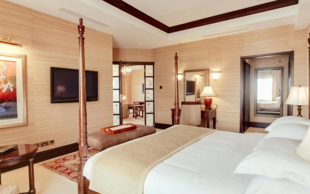 Lake Victoria Serena Golf Resort & Spa