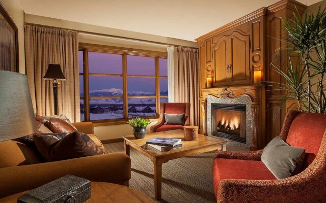 Snake River Lodge - Amenities at Sister Property