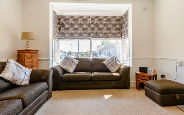 1 Roxby Terrace