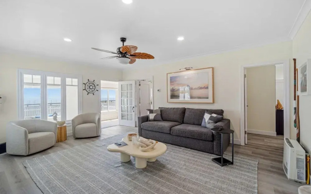 Carlsbad Blvd Villa in Carlsbad