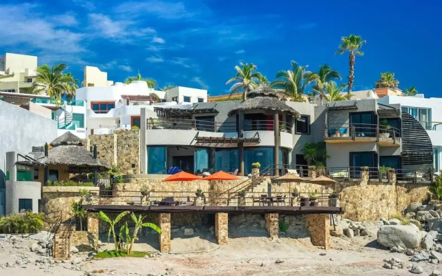 Casa del Arco in Cabo San Lucas