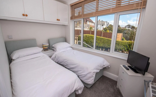Pandora Court Apartment 2