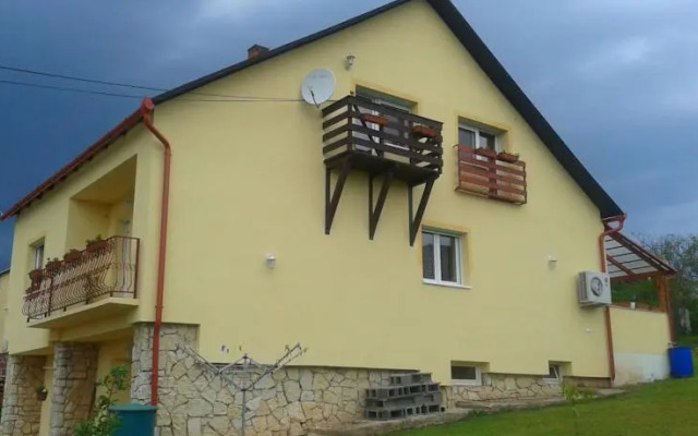 Balatoni Panoráma Apartman