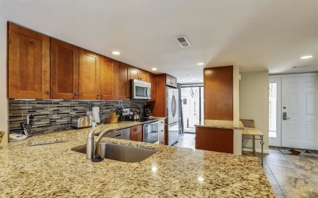 Greens 190 - Three Bedroom Condo