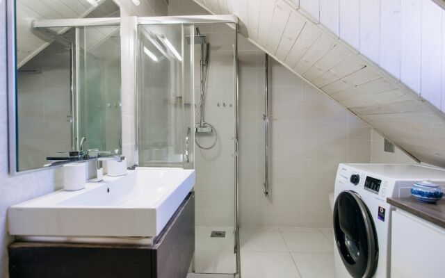 Secret Orange by DuHomes