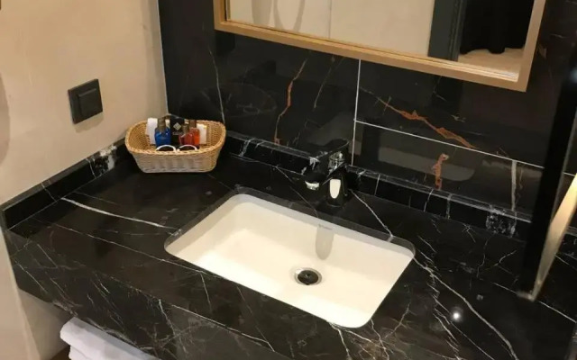 Esila Hotel
