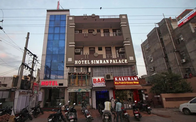 Simran Palace Hotel by OYO Rooms