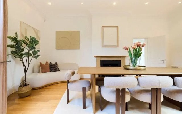 The Hampstead Getaway - Charming 5bdr Home With Conservatory