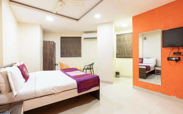 OYO Rooms 595 Mumbai Central