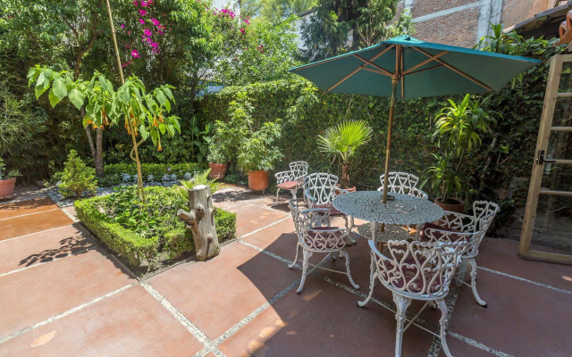 Casa Jacinta Guest House