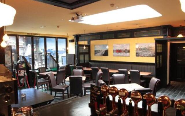 McNeills of Howth
