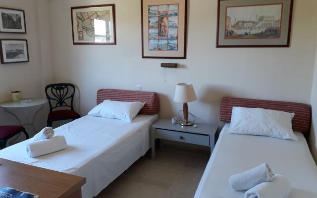 Pierhouse Hotel in Gouvia