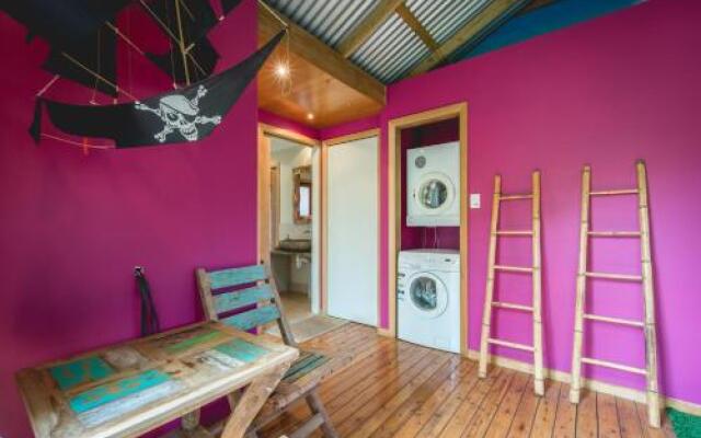 Albany Bali Style Accommodation