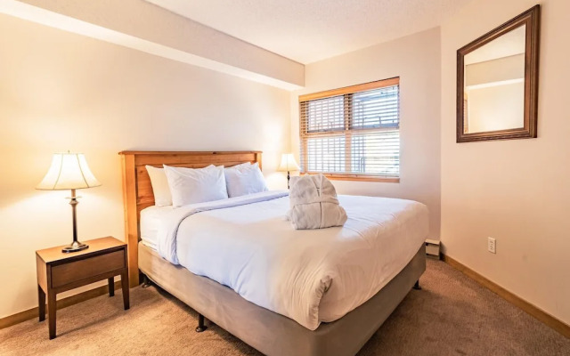 Whistler Vacation Club Lake Placid Lodge - 313