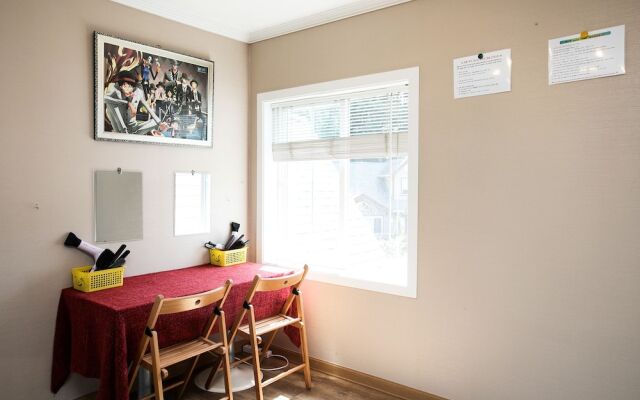 Gangneung Wow Guesthouse - Hostel