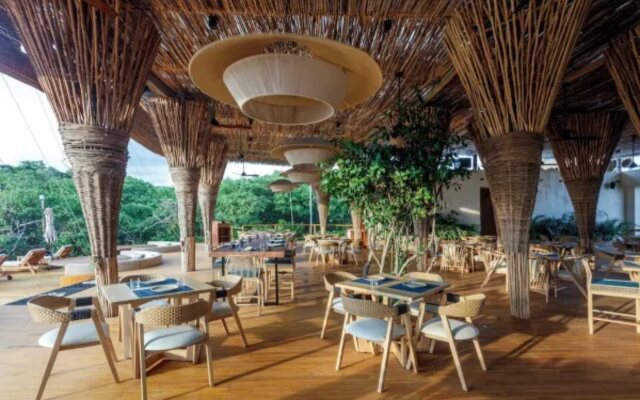 Hotel Shibari Tulum - Restaurant & Cenote Club