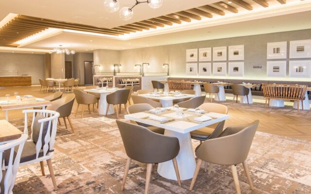 Holiday Inn & Suites Dubai Festival City an IHG Hotel