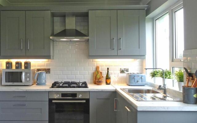 Mary Naoise Holiday Home