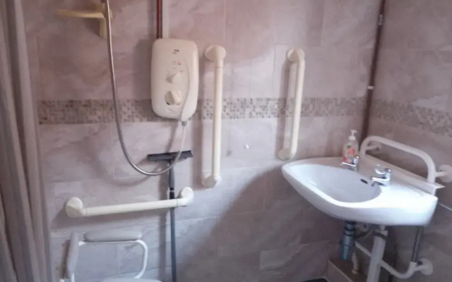 Chalet in Romney Sands With Disabled Access