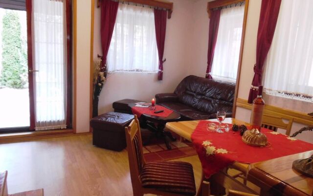 Kraljevi Konaci Zlatibor