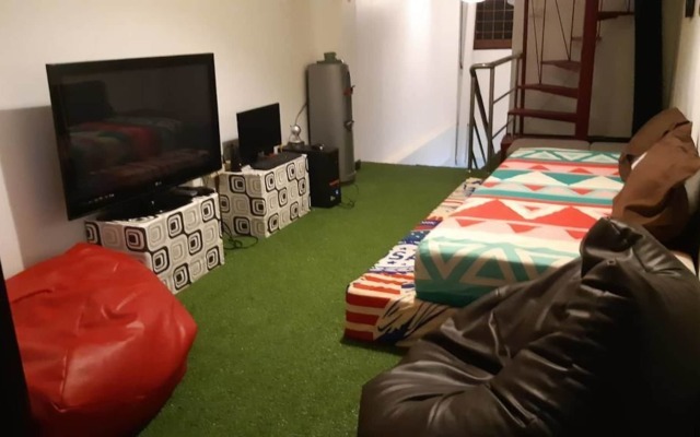 VR Hostel Khaosan