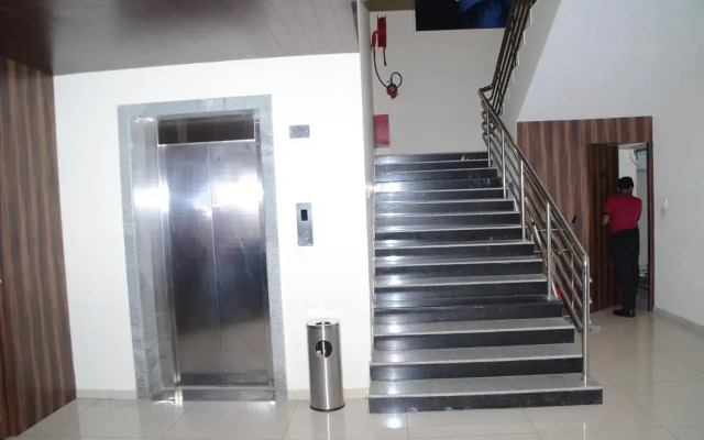 Hotel Somisetty Landmark