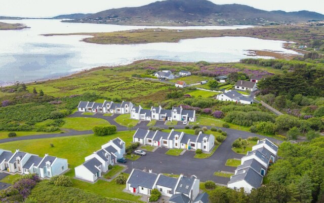 Achill Sound Holiday Village