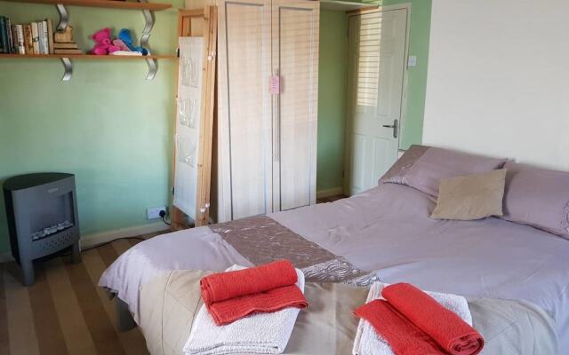 1 Bed Guisborough Option of Twin Sofabed - Extra