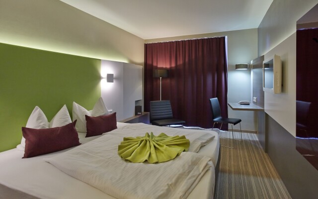 Hotel Demas City