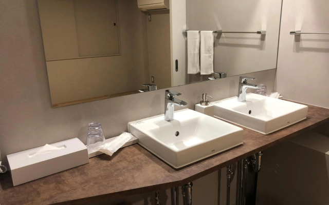 Hotel Gee Haive
