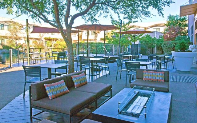 DoubleTree by Hilton Napa Valley - American Canyon