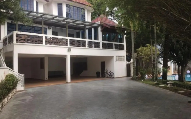 Seremban Grande Villa by uBook