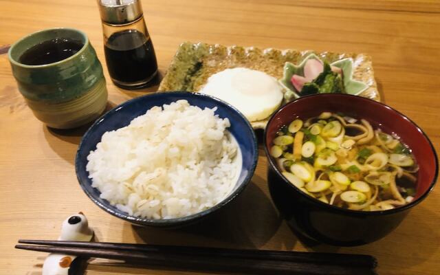 Guesthouse Voketto - Hostel