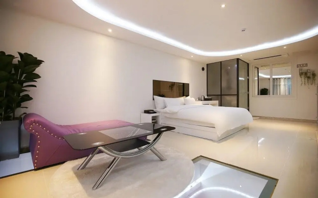 Boryeong Loving Motel