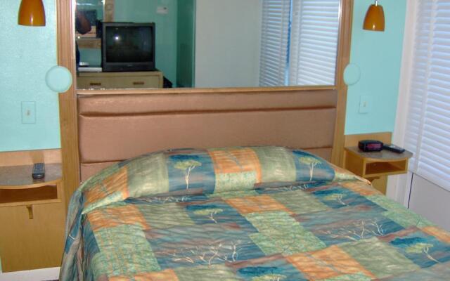 Islander Beach Resort