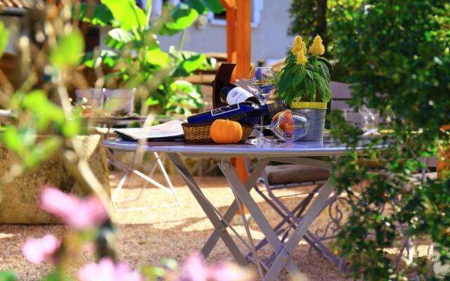 Hôtel Restaurant Le Jardin des chouchoux Brantôme