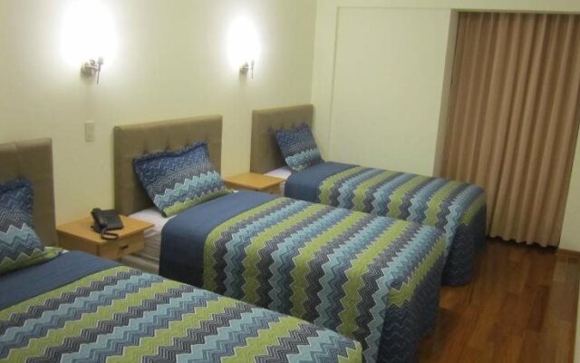 Plaza Real Hotel