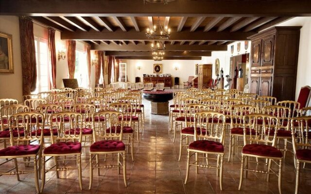 Château Fombrauge - Bernard Magrez Luxury Wine Ex