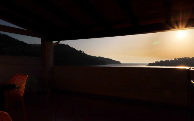 Seafront Apartments Anthony