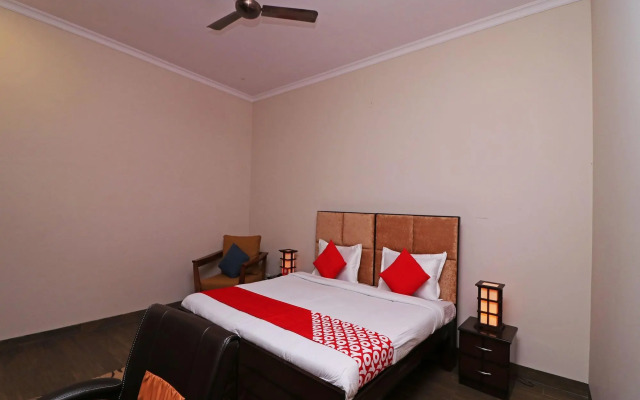 Arkaya by OYO Rooms