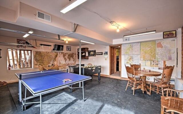 Secluded W/ Game Room & Huge Wraparound Deck 3 Bedroom Cabin