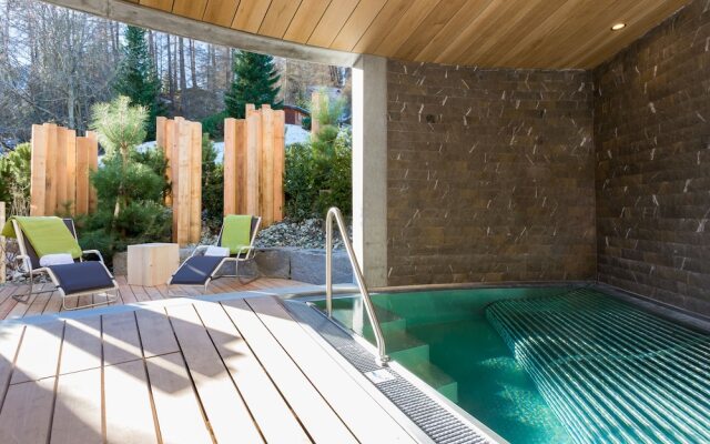 The Alpina Mountain Resort