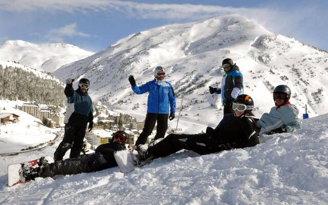 Canfranc Apartamentos 3000