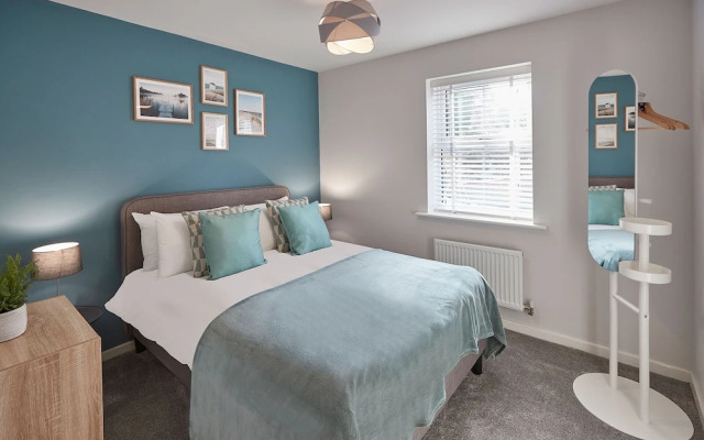 Host Stay Shipwrights