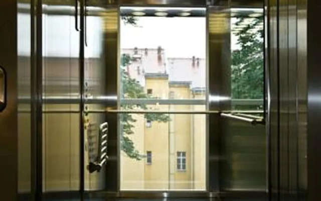 Hotel Noir