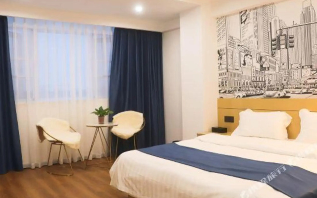 Luodai Haifa Hotel