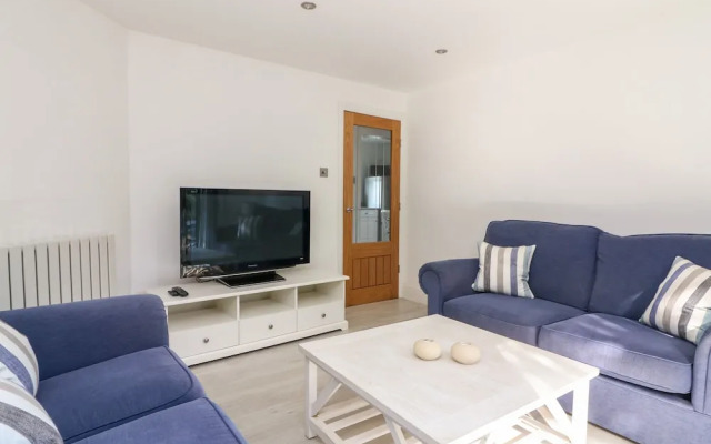 1 Camperdown Lodge